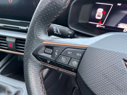 Vehicle Thumbnail 19