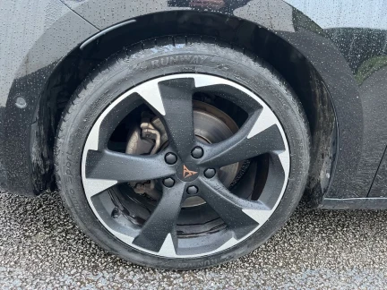 Vehicle Thumbnail 22