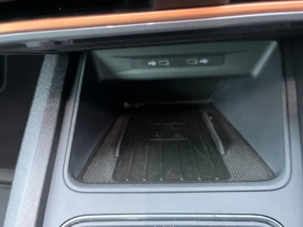 Vehicle Thumbnail 41