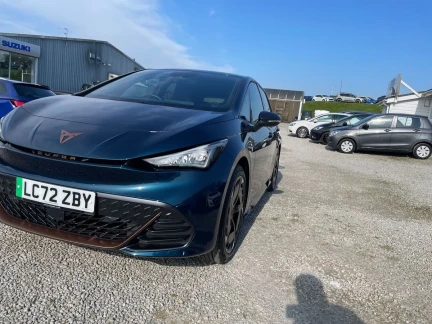 Vehicle Thumbnail 23