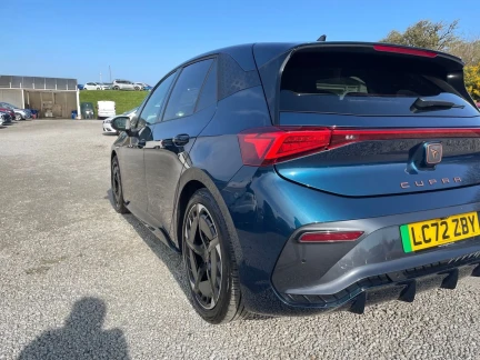 Vehicle Thumbnail 29