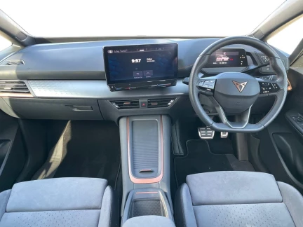 Vehicle Thumbnail 10