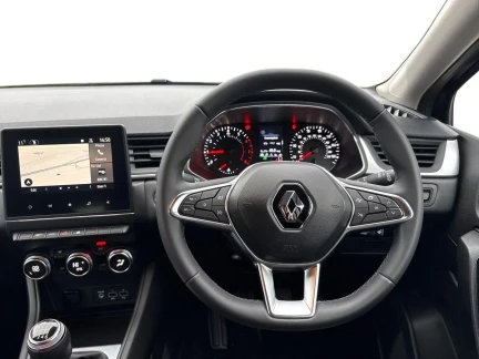 Vehicle Thumbnail 9