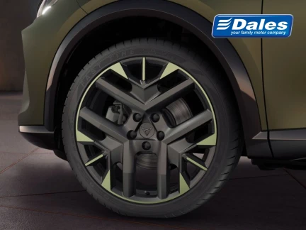 Vehicle Thumbnail 12