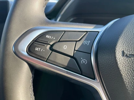 Vehicle Thumbnail 19