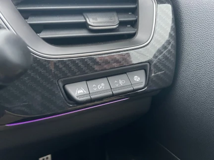 Vehicle Thumbnail 23
