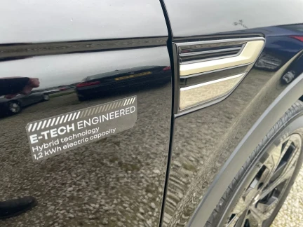 Vehicle Thumbnail 35