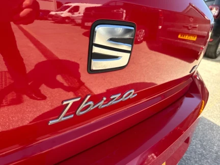 Vehicle Thumbnail 24