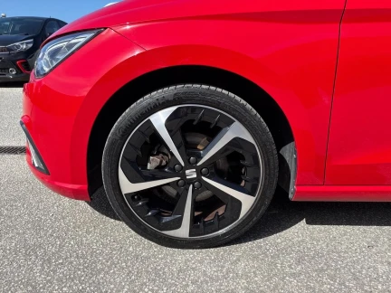 Vehicle Thumbnail 28