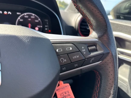 Vehicle Thumbnail 38