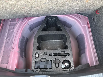 Vehicle Thumbnail 22