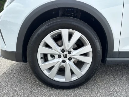 Vehicle Thumbnail 21