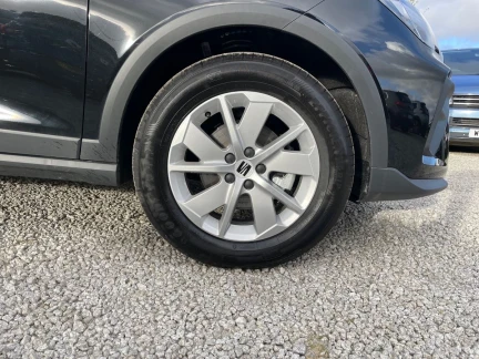 Vehicle Thumbnail 7