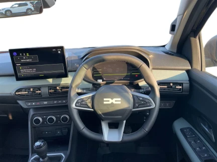 Vehicle Thumbnail 9