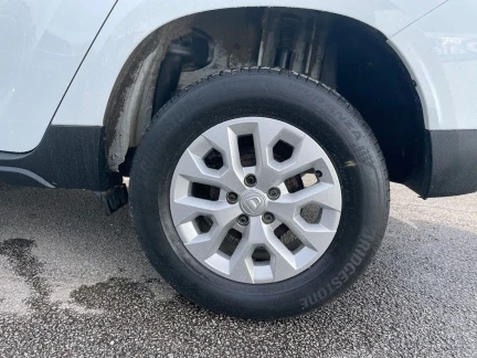 Vehicle Thumbnail 7