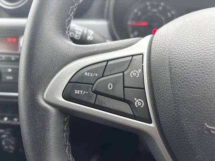 Vehicle Thumbnail 20