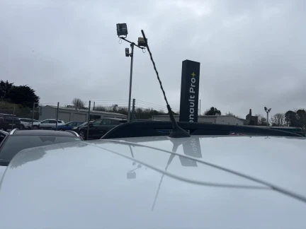 Vehicle Thumbnail 25