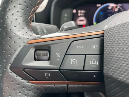 Vehicle Thumbnail 19