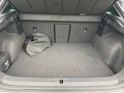 Vehicle Thumbnail 21