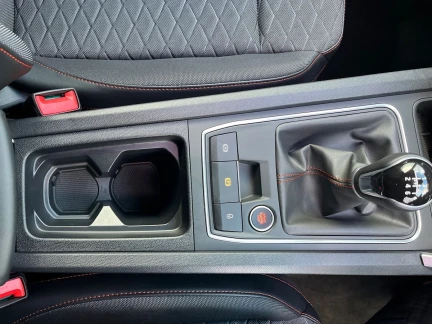 Vehicle Thumbnail 35