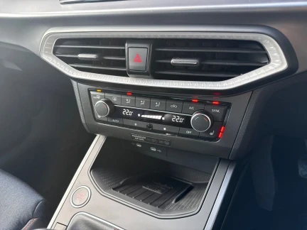 Vehicle Thumbnail 13