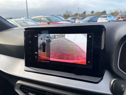 Vehicle Thumbnail 17