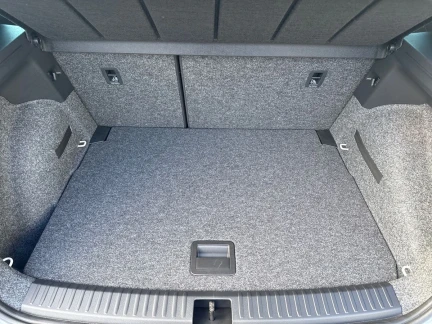 Vehicle Thumbnail 21