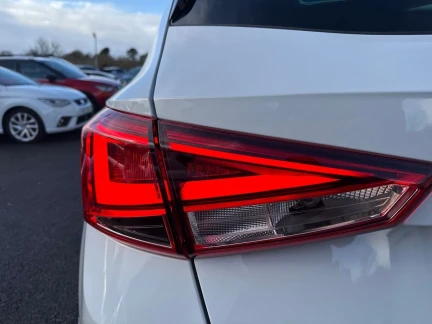 Vehicle Thumbnail 25