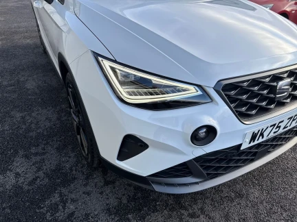 Vehicle Thumbnail 33