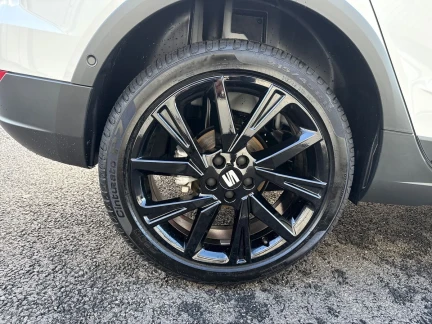 Vehicle Thumbnail 35