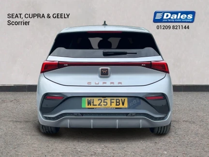Vehicle Thumbnail 4
