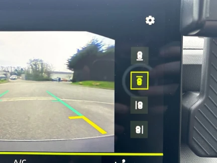 Vehicle Thumbnail 40