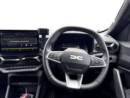 Vehicle Thumbnail 8