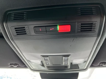 Vehicle Thumbnail 40