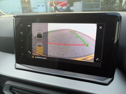 Vehicle Thumbnail 17