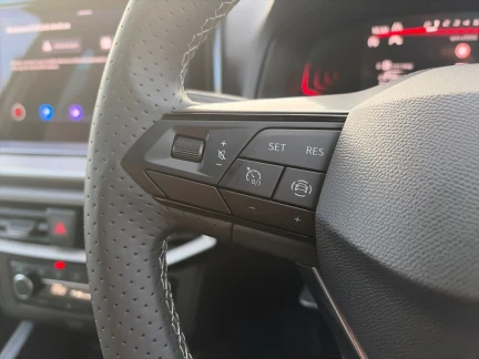 Vehicle Thumbnail 19