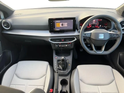 Vehicle Thumbnail 10