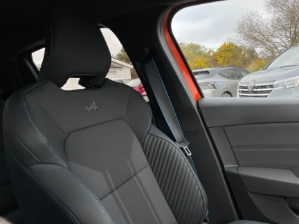 Vehicle Thumbnail 27