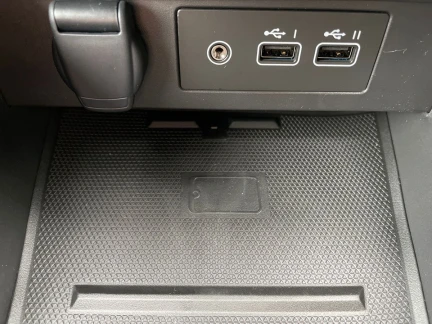 Vehicle Thumbnail 29