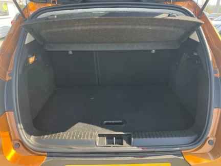 Vehicle Thumbnail 21