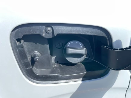 Vehicle Thumbnail 36