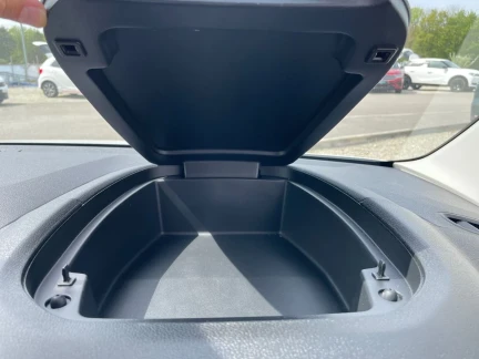 Vehicle Thumbnail 29
