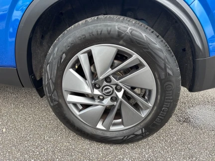Vehicle Thumbnail 24