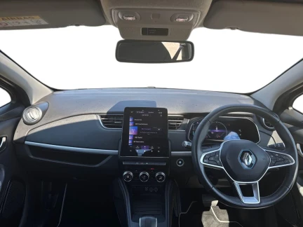 Vehicle Thumbnail 10