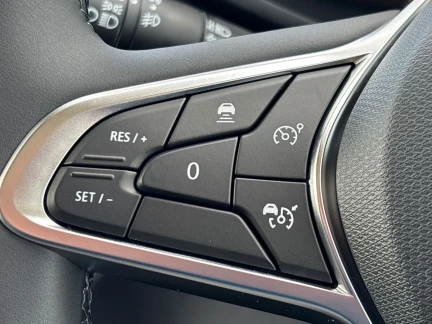 Vehicle Thumbnail 19