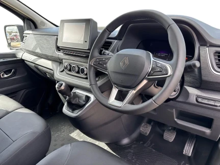 Vehicle Thumbnail 8