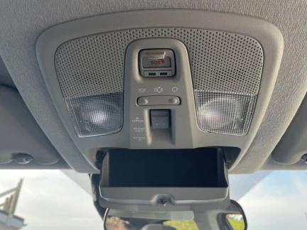 Vehicle Thumbnail 29