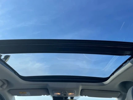 Vehicle Thumbnail 33