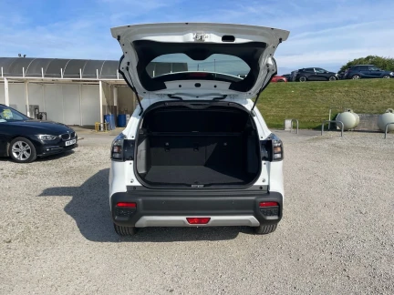 Vehicle Thumbnail 35