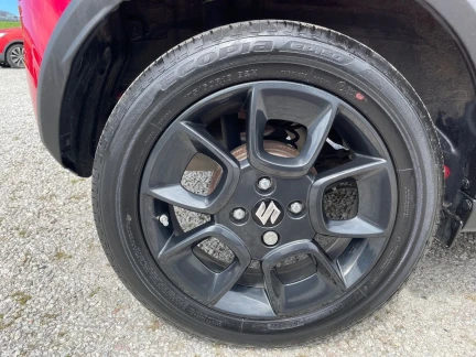 Vehicle Thumbnail 24
